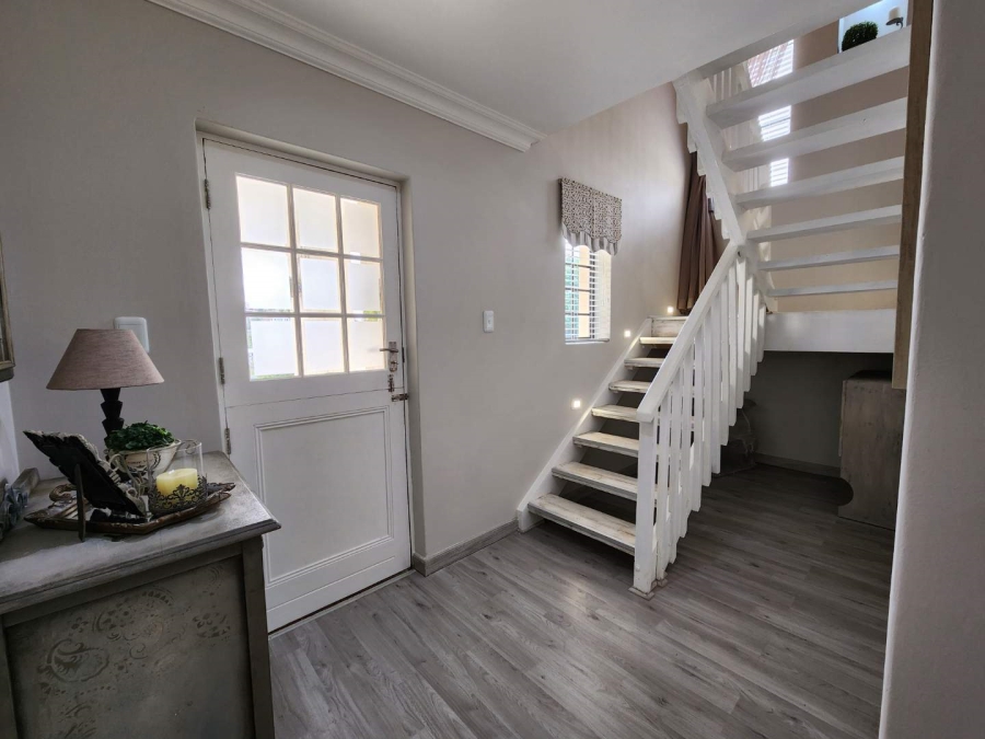 3 Bedroom Property for Sale in Vakansieplaas Western Cape